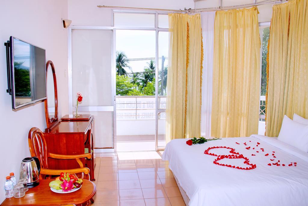 Aurora Nha Trang Hotel Exterior photo