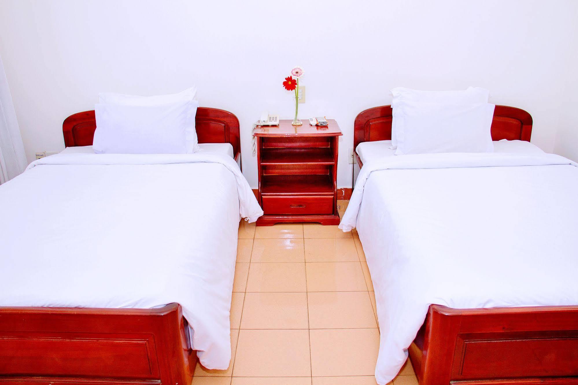 Aurora Nha Trang Hotel Exterior photo